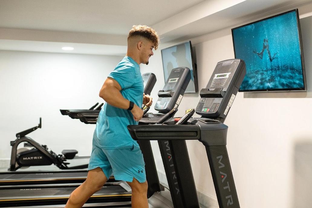 Готель Mitsis Selection Alila Фаліракі Екстер'єр фото A treadmill in use